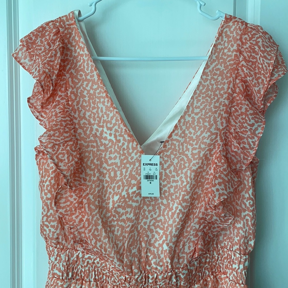 NWT Express romper size M